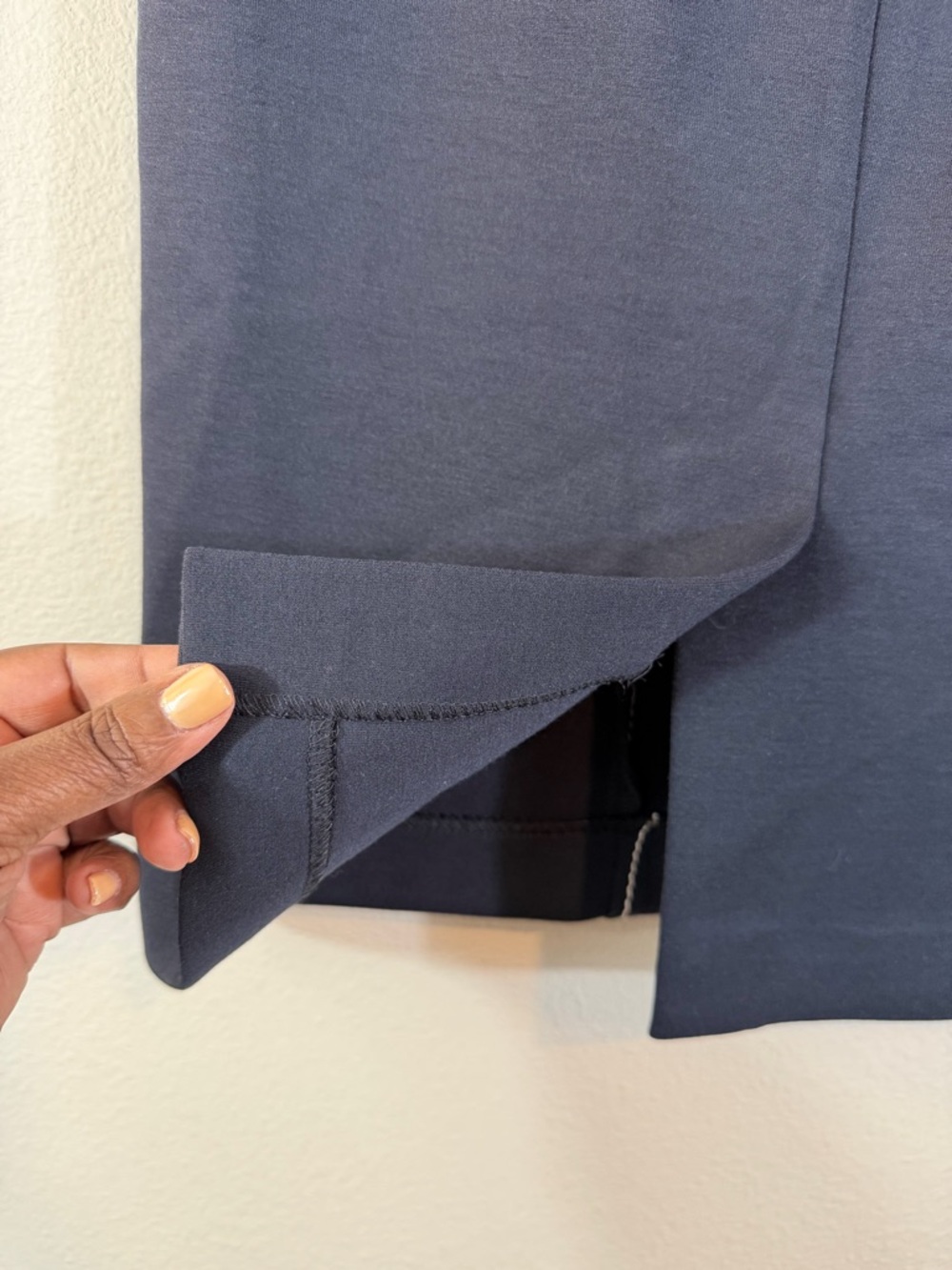 Ann Taylor Navy Pencil Skirt Size 8 Ponte Knit Contrast Stitch Office Preppy - Picture 5 of 10